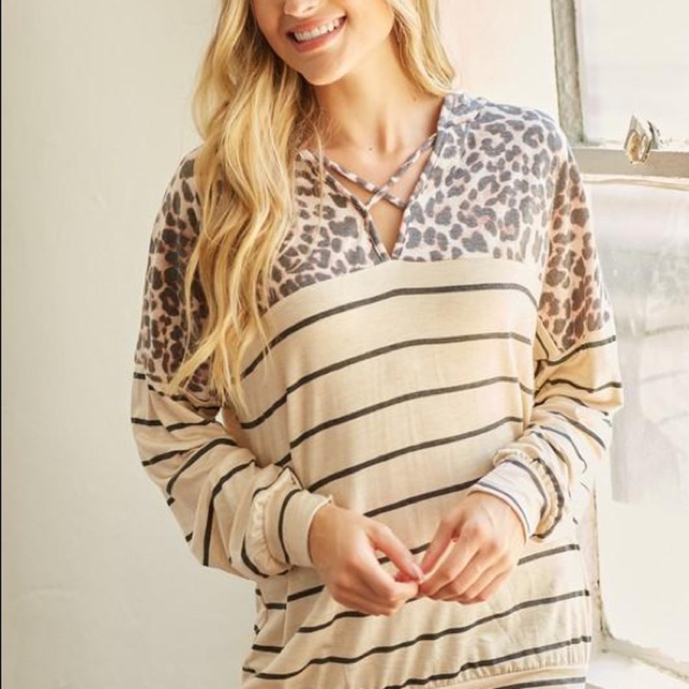 Boutique Contrast Hoodie